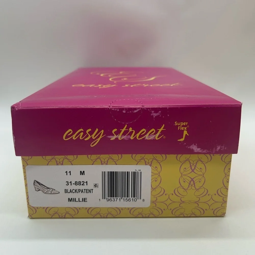 Easy Street Millie Black Pumps Size 11 Medium Low Block Heel with Patent Toe NWB